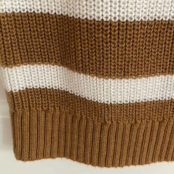 🔥3/$20🔥 Old Navy sleeveless striped sweater size XS - Picture 7 of 11